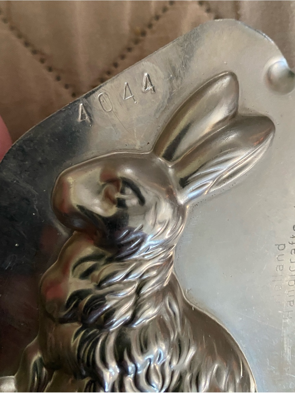 Vintage Holland Handicrafts Rabbit 4044 Bunny Chocolate Mold - Picture 5 of 10